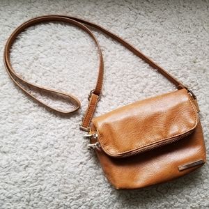 Kenneth Cole crossbody purse